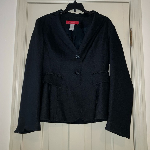 Women’s Vintage Anne Klein Black Long Sleeve Button Blazer Jacket 6 Shoulder Pad - Picture 2 of 5